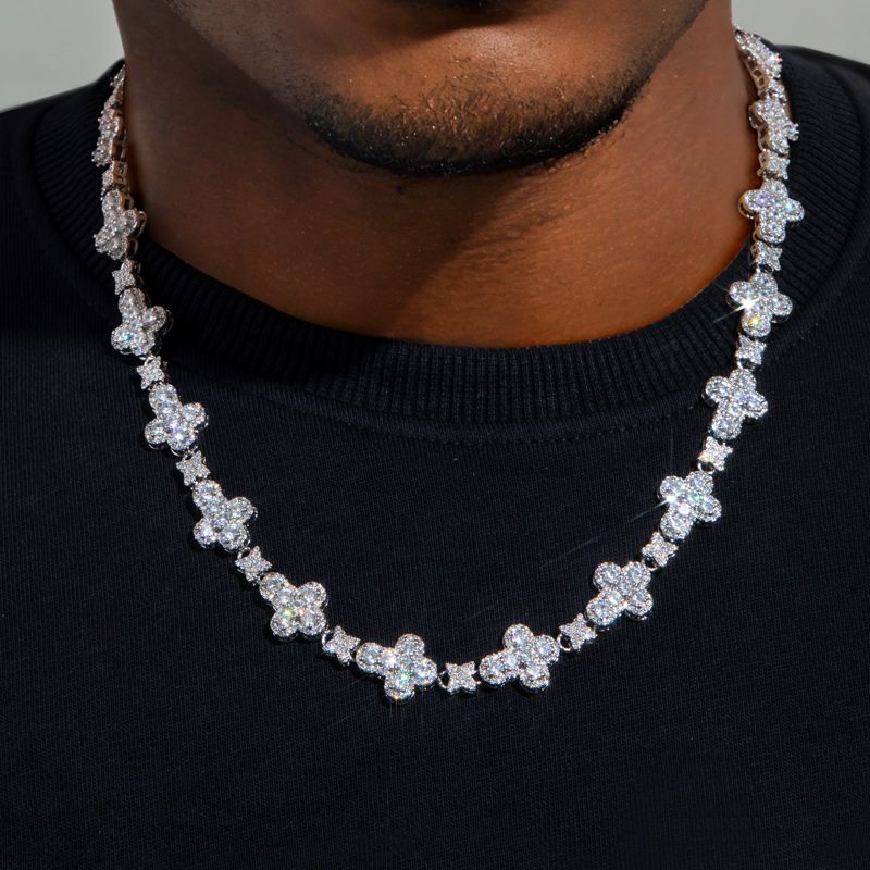 Helloice 20'' Cross Stationed Star Link Tennis Chain in White Gold