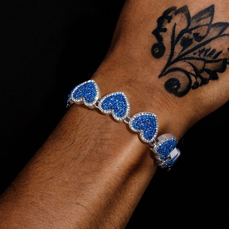 Helloice 15mm 8'' Clustered Sapphire Heart Link Bracelet in White Gold
