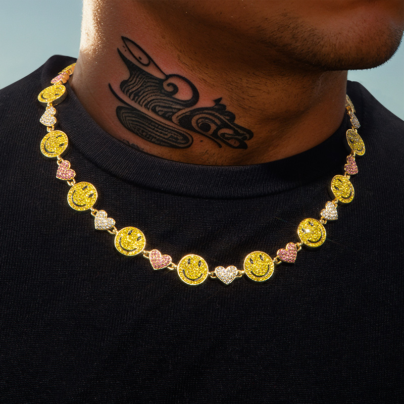 Helloice 20'' Smile Face & Heart Link Chain in Gold