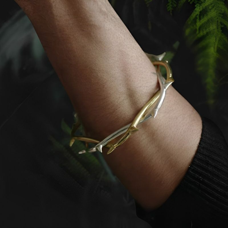 Helloice Crown of Thorns Bangle Bracelet