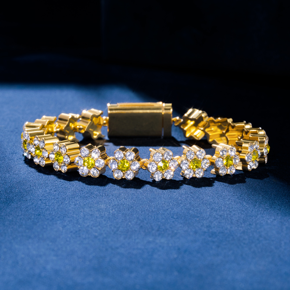 Helloice Iced 10mm Yellow Stone Flower Bracelet