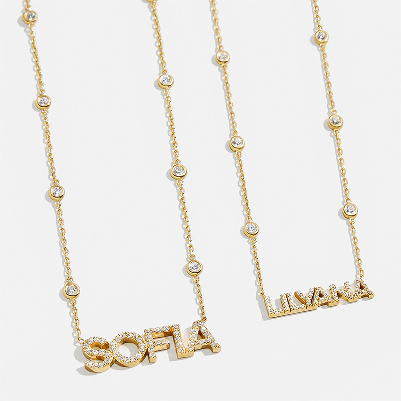 Helloice Personalized Diamond Name Necklace