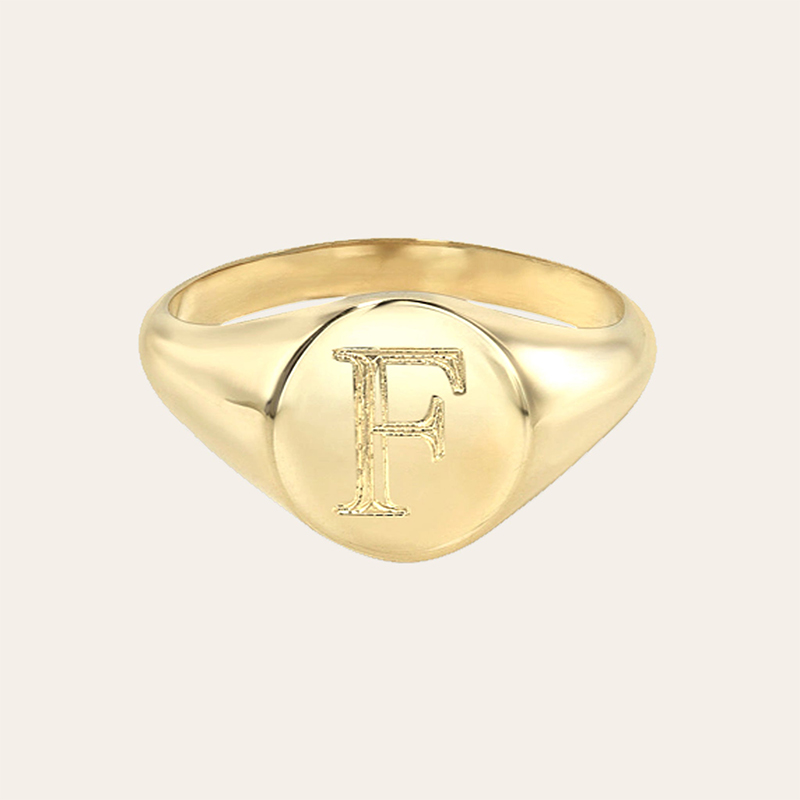 Helloice Small Letters Signet Ring