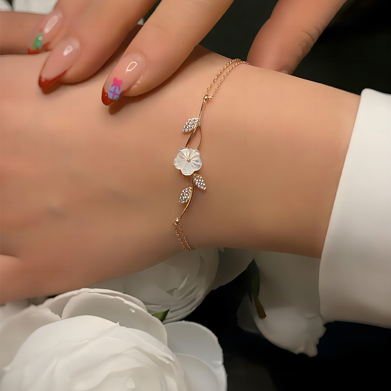 Helloice Magnolia Rose Bracelet