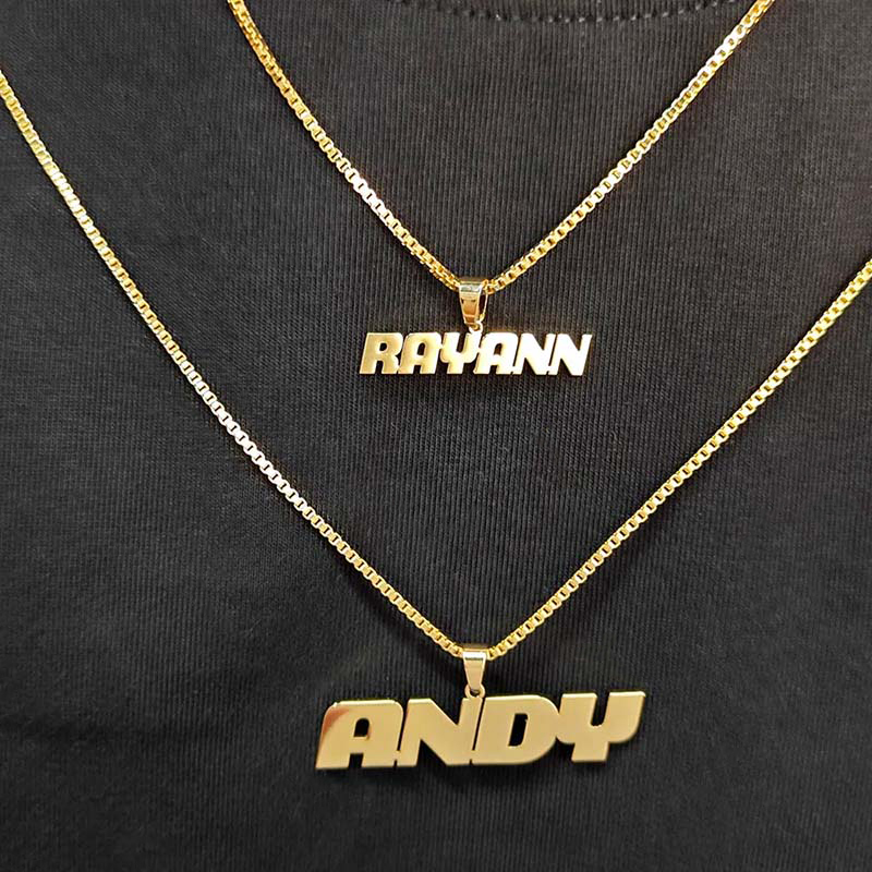 Helloice Custom Name Couple Pendant