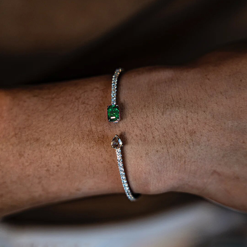 Helloice Emerald Pear Cut Open Bangle Bracelet