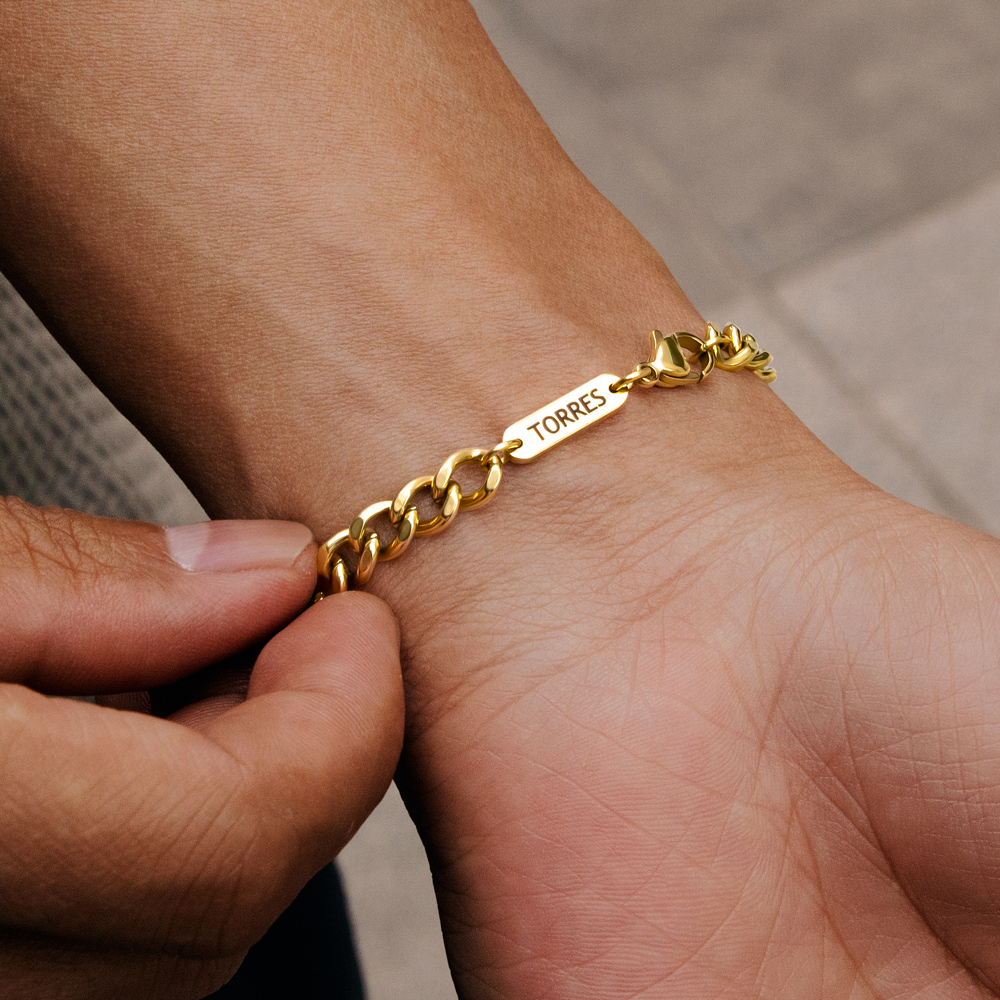 Helloice 6mm Custom Name Cuban Bracelet in Gold