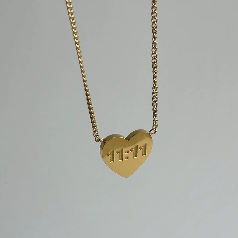 Helloice 11:11 Gold Heart Necklace