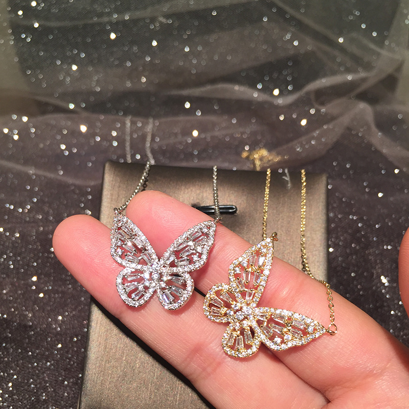 Helloice Diamond Hollow Butterfly Necklace