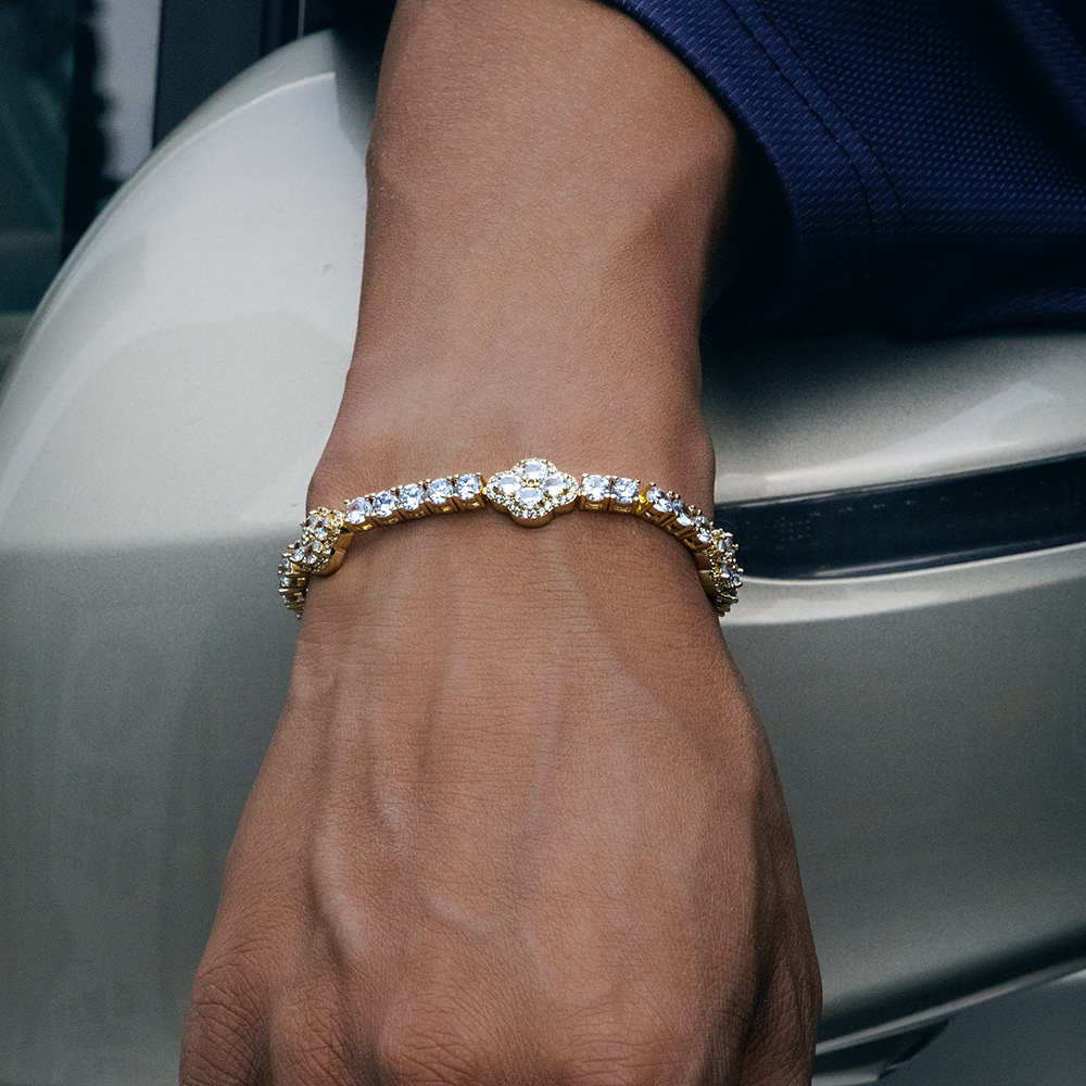 Helloice Iced Oval Cut Flower Tennis Bracelet