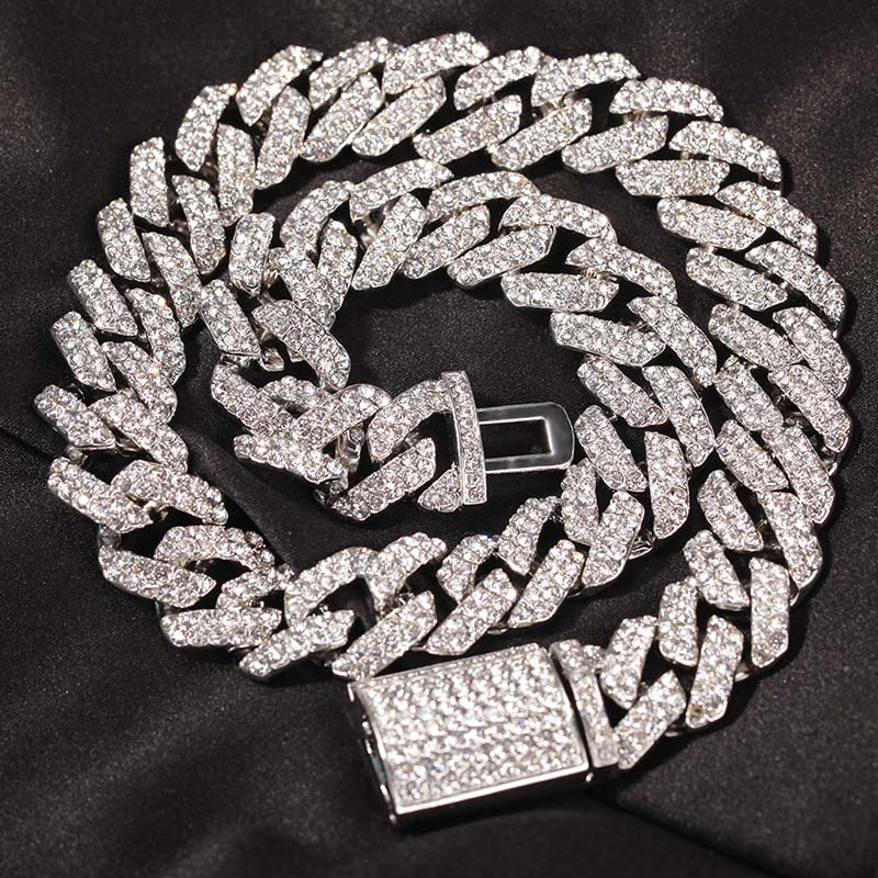 Helloice 18mm Iced Out Cuban Chain