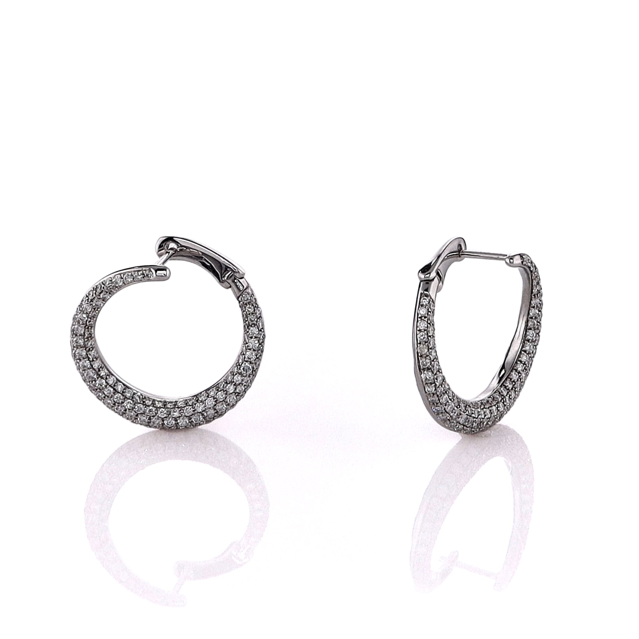 Estate Simon G 18k White Gold Tapered Diamond Hoop Earrings