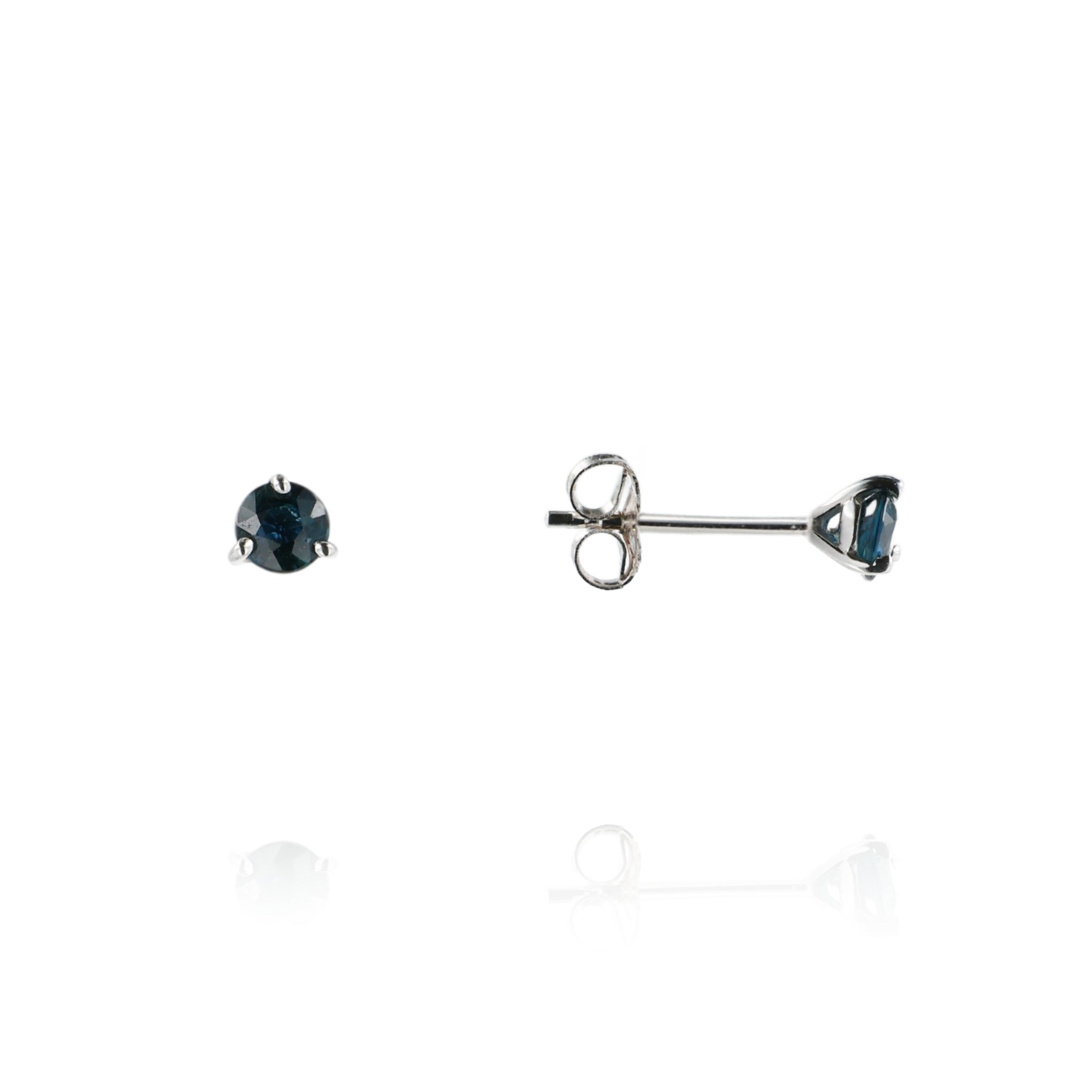 14k White Gold 0.70ct Round Blue Sapphire Martini Stud Earrings