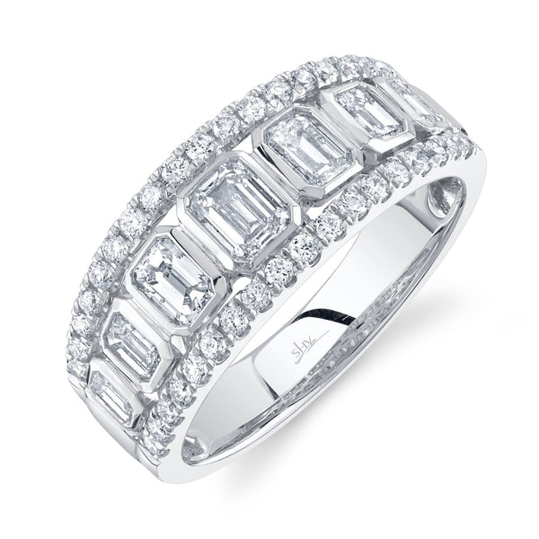 1.55CT DIAMOND EMERALD RING