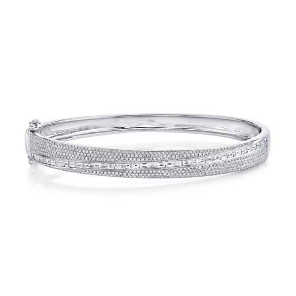 1.82CT DIAMOND PAVE BAGUETTE BANGLE