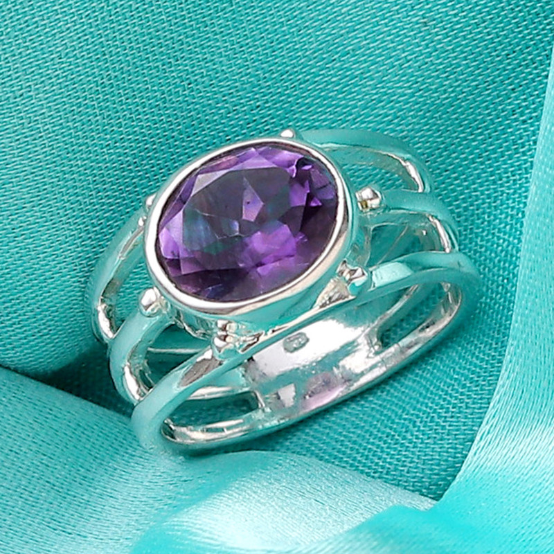 4-carat Amethyst on Sterling Silver Ring Pisces Jewelry, "Twilight Mood"