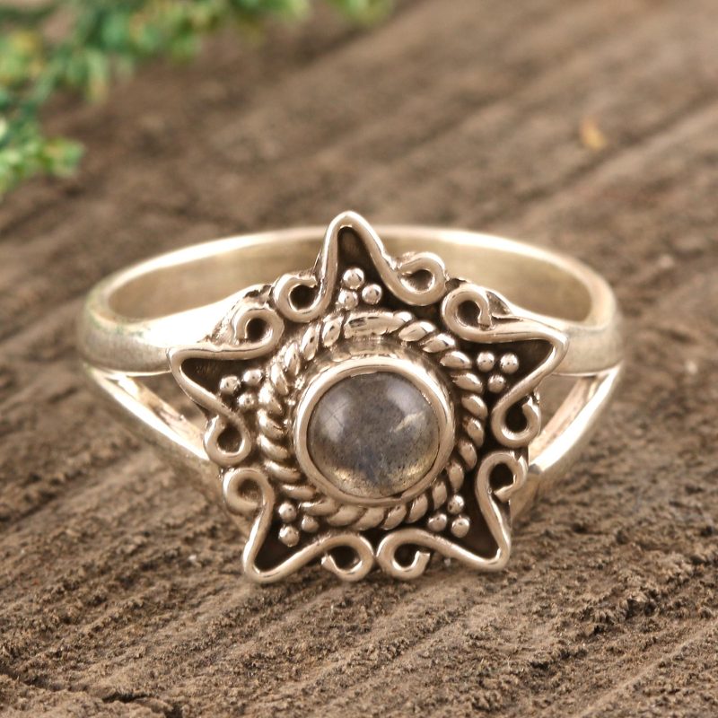 Star-Shaped Labradorite Cocktail Ring from India, "Shine Through the Mist"