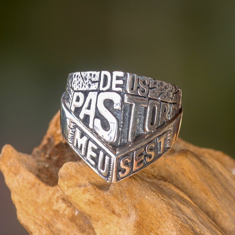 Unique Men's Sterling Silver Ring with Spiritual Inscription, "Deus Pastor Meus Est"