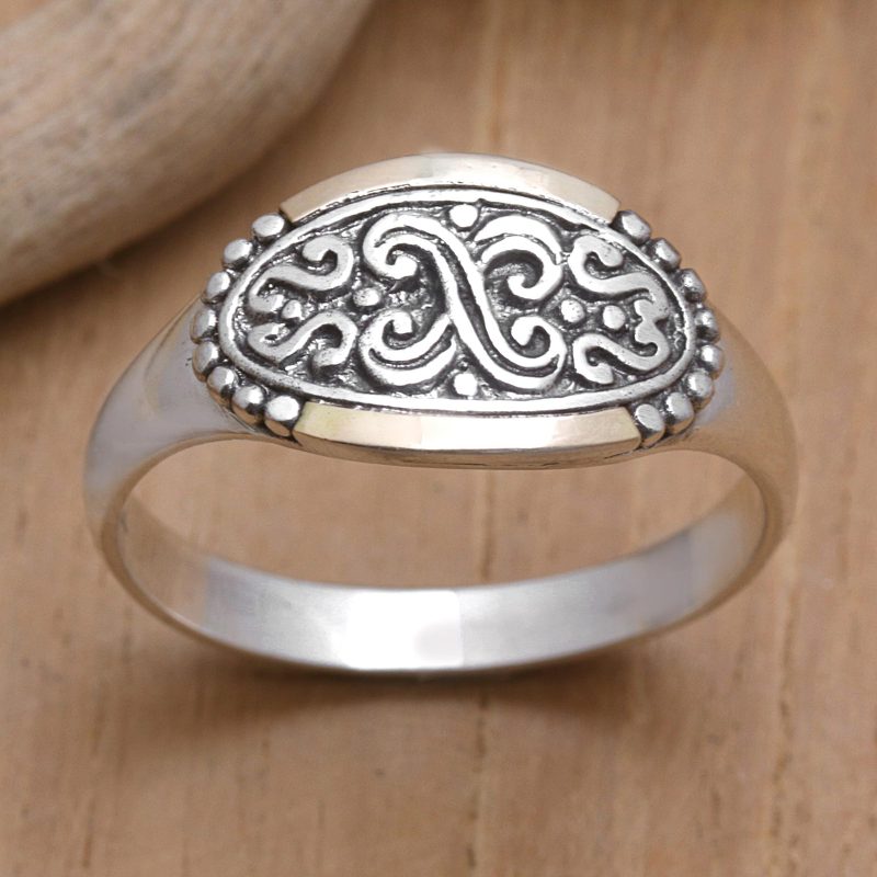 18k Gold-Accented Cocktail Ring with Classic Motifs, "Noble Tradition"