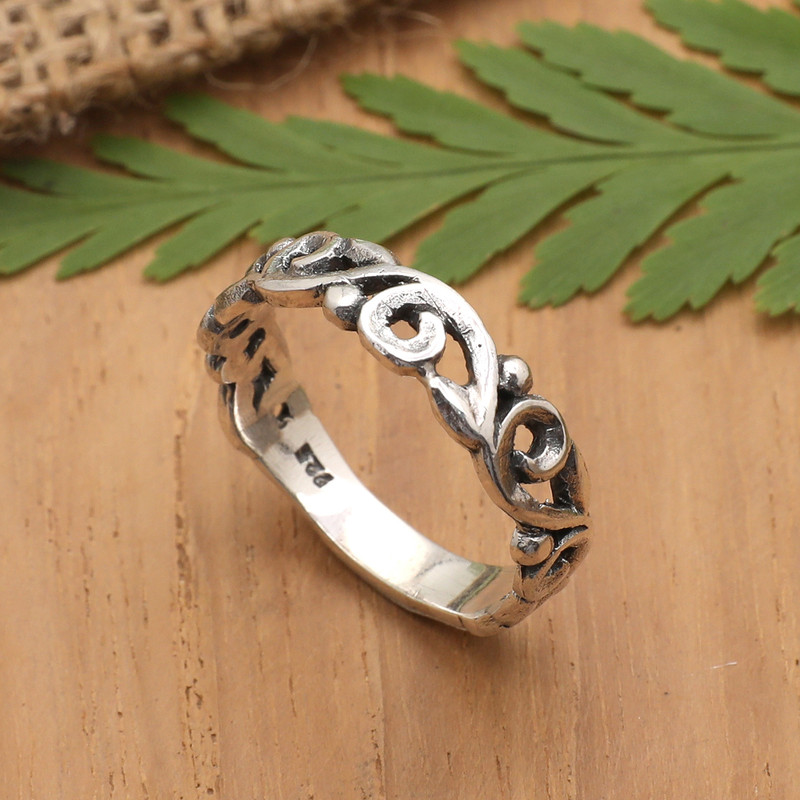 Vine-Themed Sterling Silver Band Ring in a Polished Finish, "Liberation"