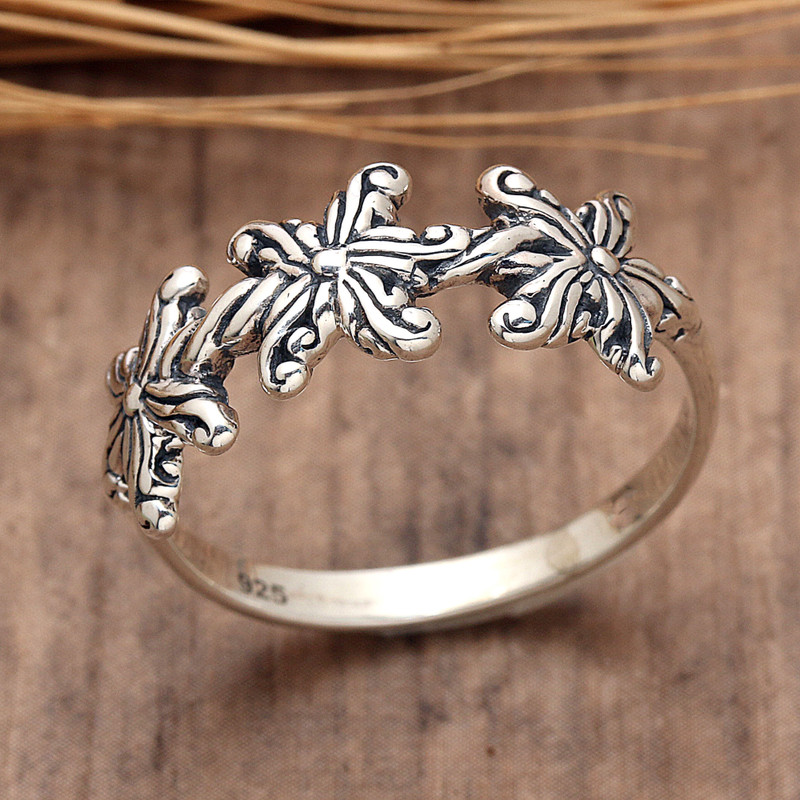 Star-Inspired Floral Sterling Silver Band Ring from Bali, "Starry Blooms"