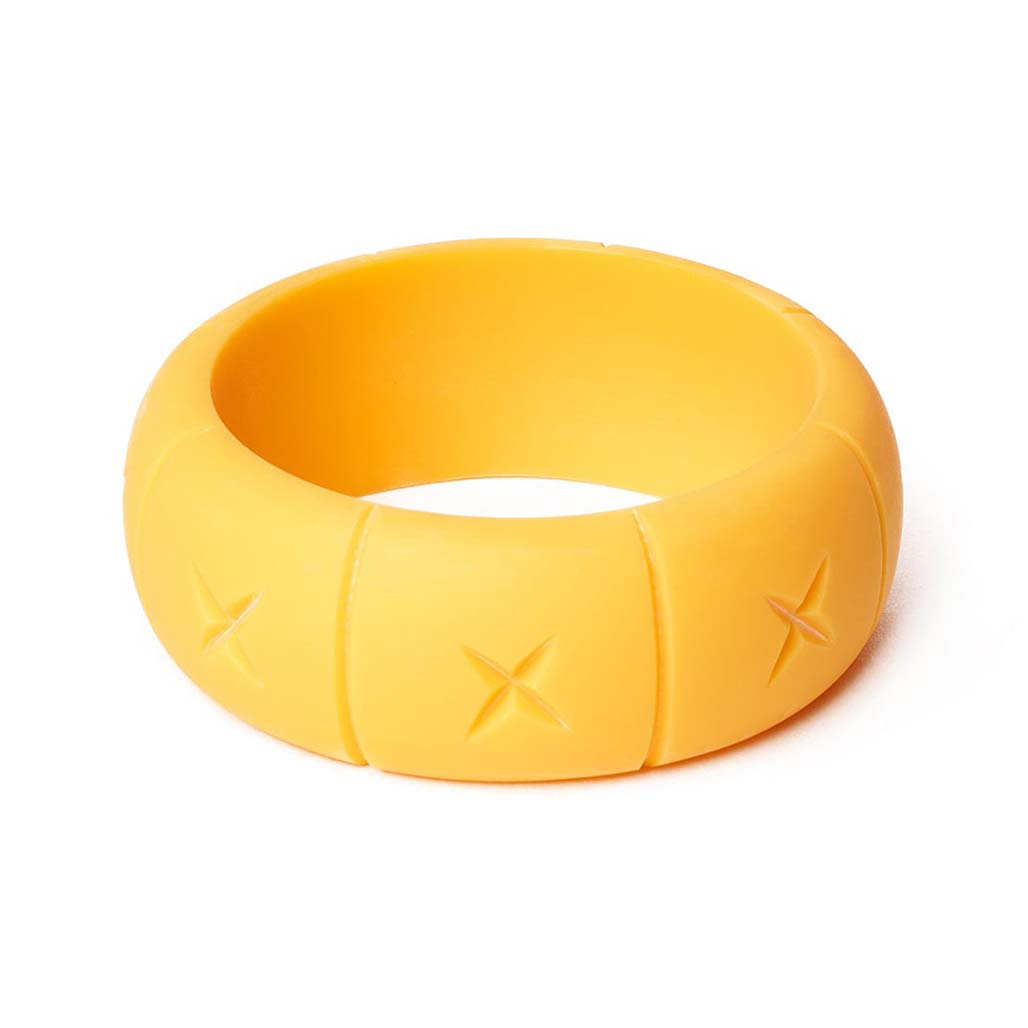 Wide Pineapple Matte Bangle By Splendette